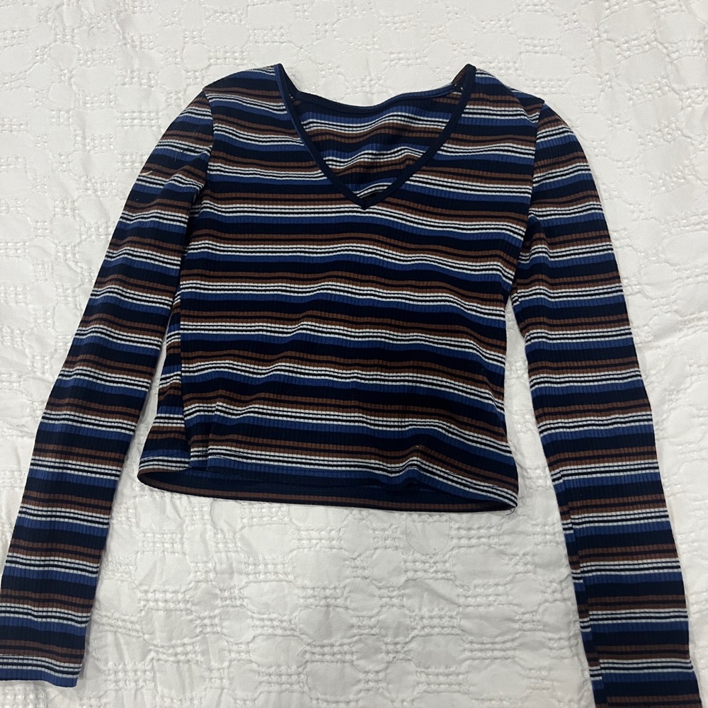multi-color long sleeve crop top